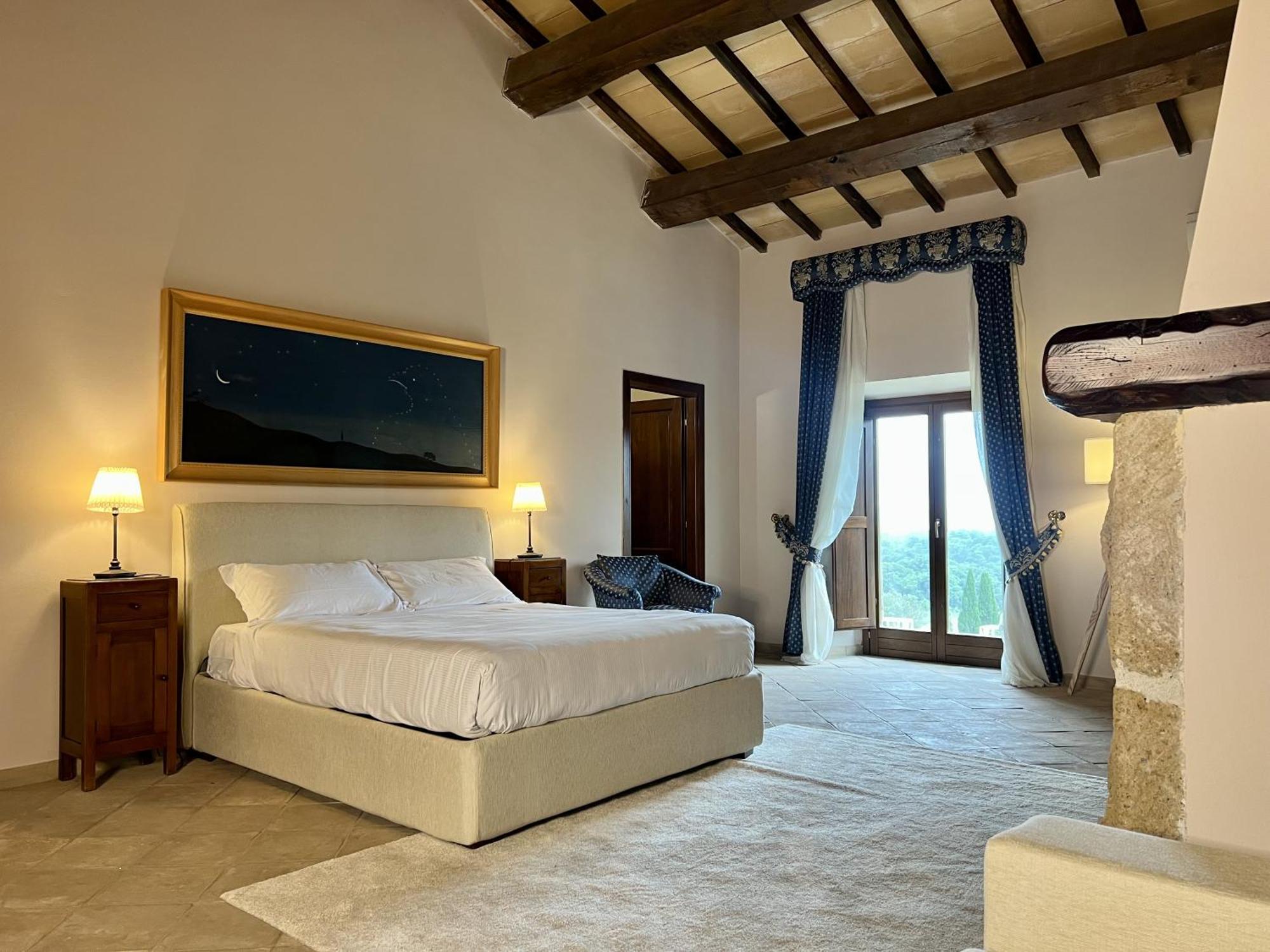 Agriturismo Cerrosughero Канино Экстерьер фото