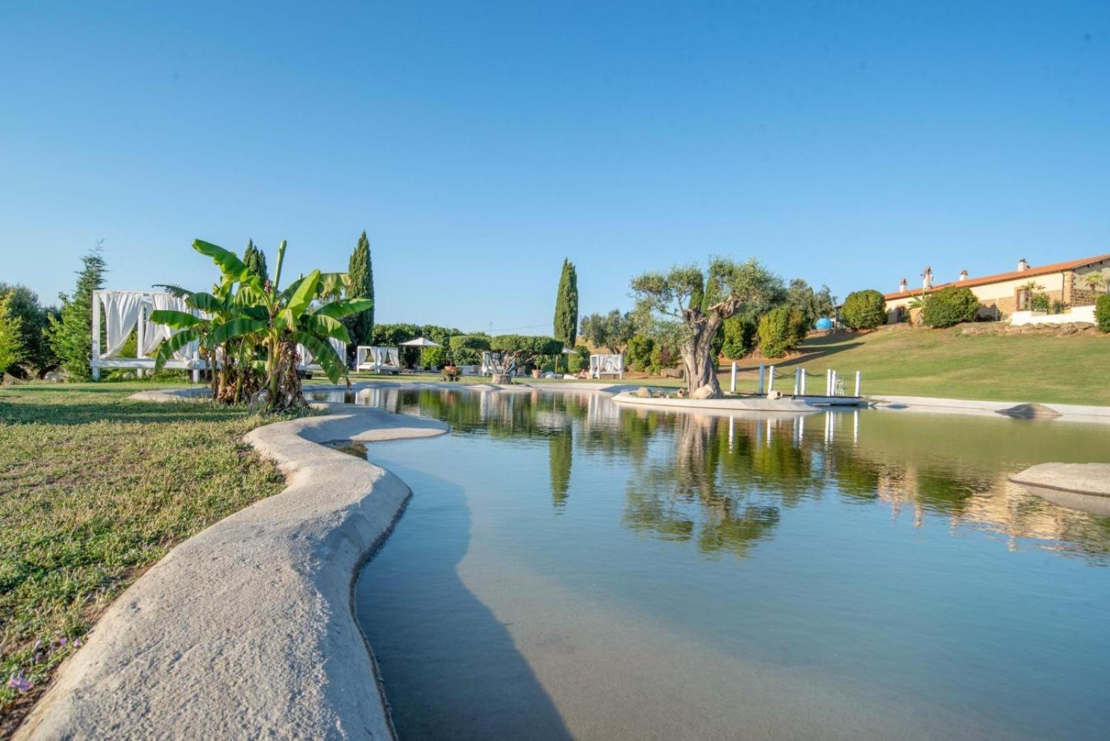 Agriturismo Cerrosughero Канино Экстерьер фото