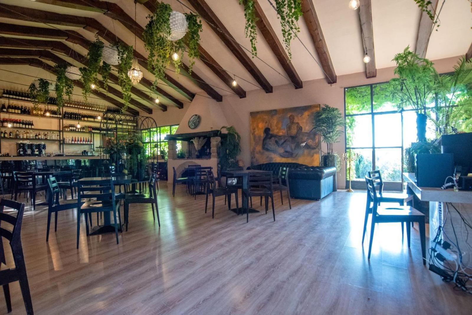 Agriturismo Cerrosughero Канино Экстерьер фото