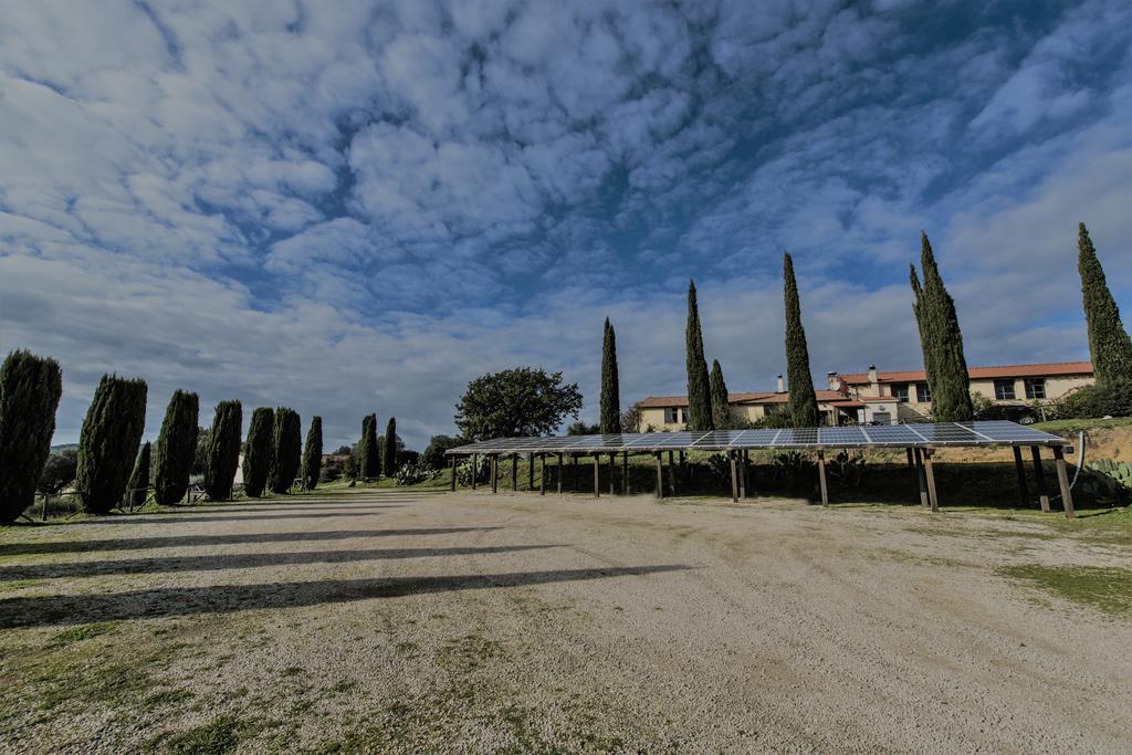 Agriturismo Cerrosughero Канино Экстерьер фото